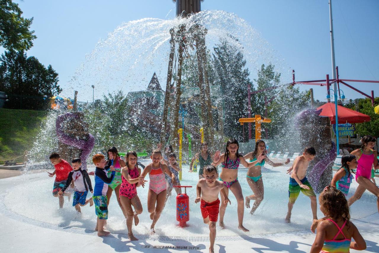 Six Flags Great Escape Lodge & Indoor Waterpark Queensbury Exterior foto