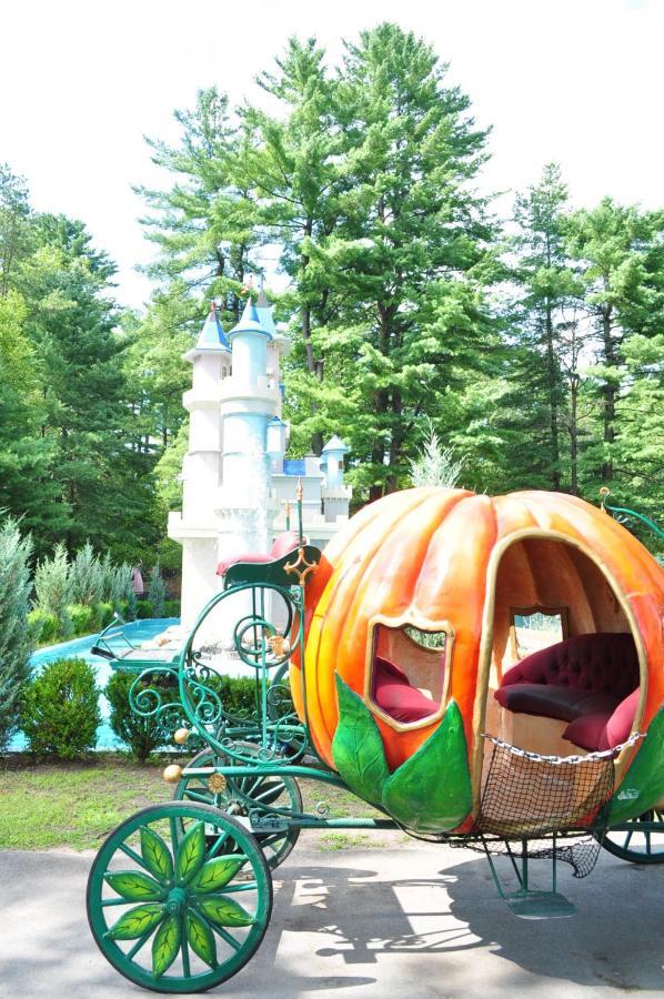 Six Flags Great Escape Lodge & Indoor Waterpark Queensbury Exterior foto